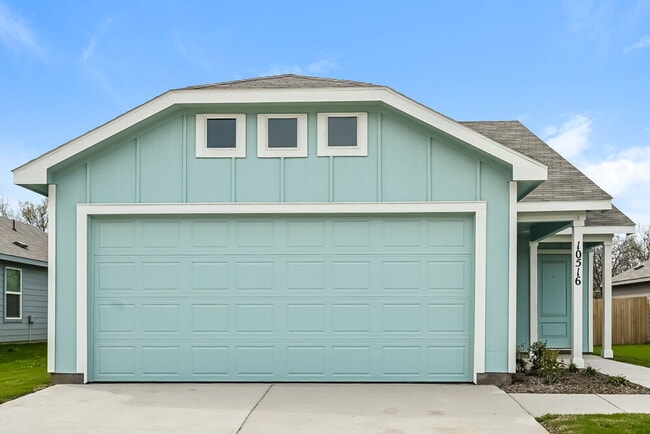 10516 Desert Hawk Cir