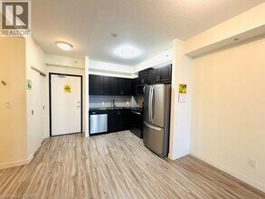 128 King St N in Waterloo, ON - Building Photo - Building Photo