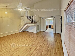 1022 S Surfside Dr in Gilbert, AZ - Foto de edificio - Building Photo