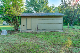 1140 Congaree Rd in Hopkins, SC - Building Photo - Building Photo