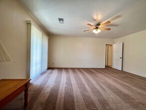 13775 Ramona Ave in Hawthorne, CA - Building Photo - Building Photo