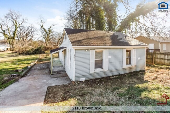 2110 Brown Ave