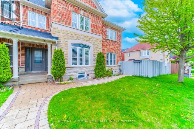 3 Sivyer Crescent in Ajax, ON - Building Photo - Building Photo