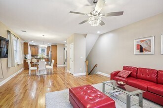 29 Michael Ln in Wallington, NJ - Building Photo - Building Photo