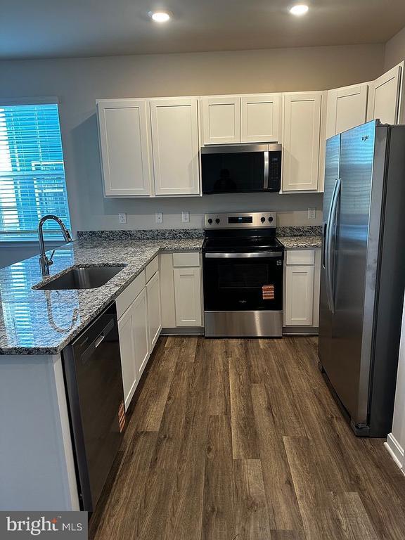 property at 163 Rae Ct