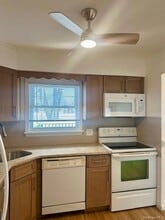 3861 Peter St in Seaford, NY - Building Photo - Building Photo