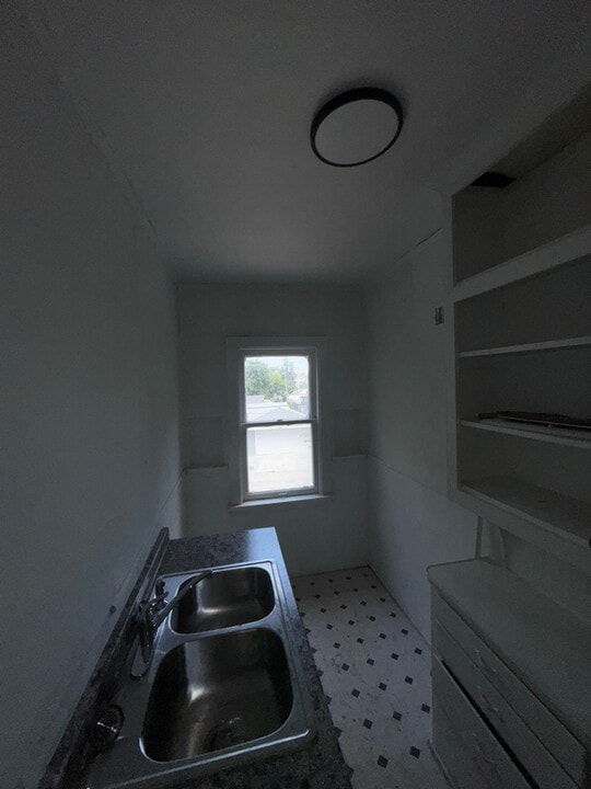 1211 Starr Ave in Toledo, OH - Building Photo