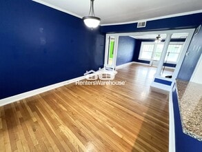 406 E 43rd St in Kansas City, MO - Foto de edificio - Building Photo