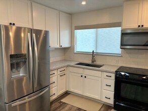 73-1119-1119 Alihilani Pl in Kailua Kona, HI - Building Photo - Building Photo