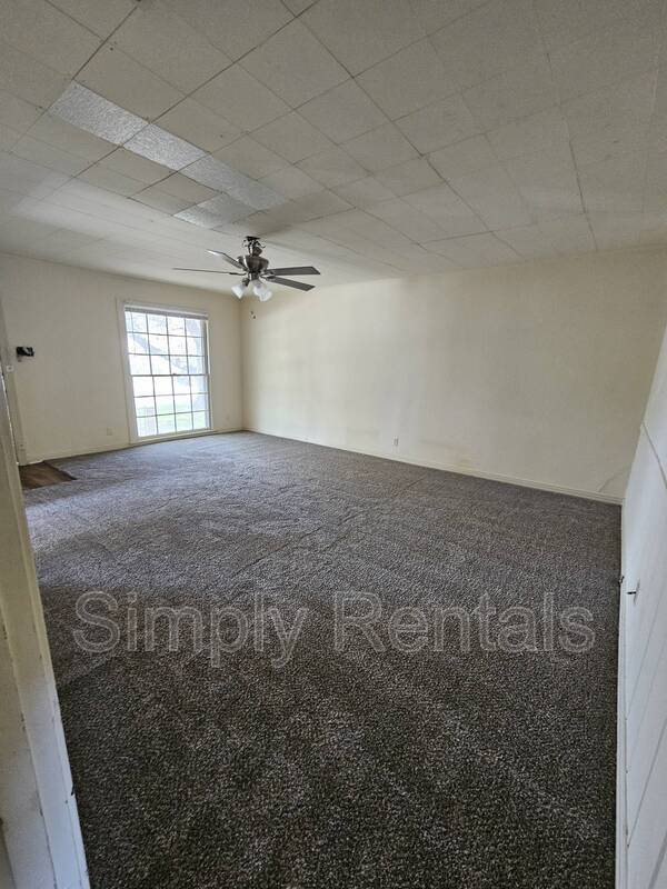 2307 Holsum Cir in Greenville, TX - Building Photo - Building Photo