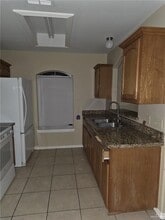 11 Diamondhead Ave in Alton, TX - Building Photo - Building Photo