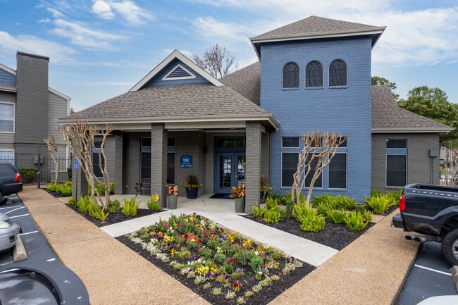 Park at Woodlake in Houston, TX - Foto de edificio - Building Photo