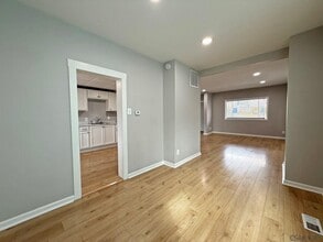 512 Graham Ave in Windber, PA - Building Photo - Building Photo