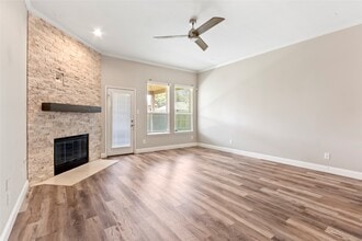 13402 Indigo Sands Dr in Pearland, TX - Building Photo - Building Photo