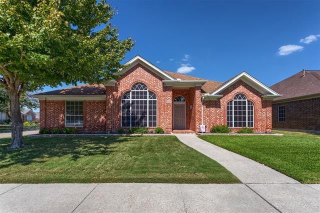 property at 10808 Paisano Dr