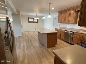 2139 S La Rosa Dr in Tempe, AZ - Building Photo - Building Photo