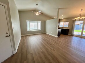 2856 E Impala Ave in Mesa, AZ - Building Photo - Building Photo