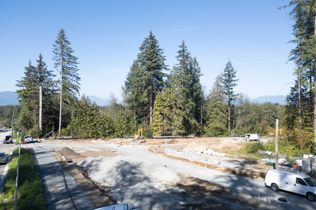 Ravens Park in Surrey, BC - Building Photo - Building Photo