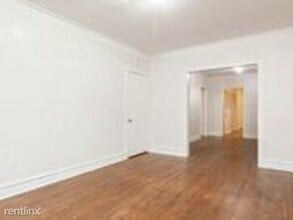 2844 N Ridgeway Ave-Unit -# 1 in Chicago, IL - Building Photo - Building Photo