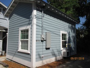 101 NW 7th Terrace in Gainesville, FL - Foto de edificio - Building Photo