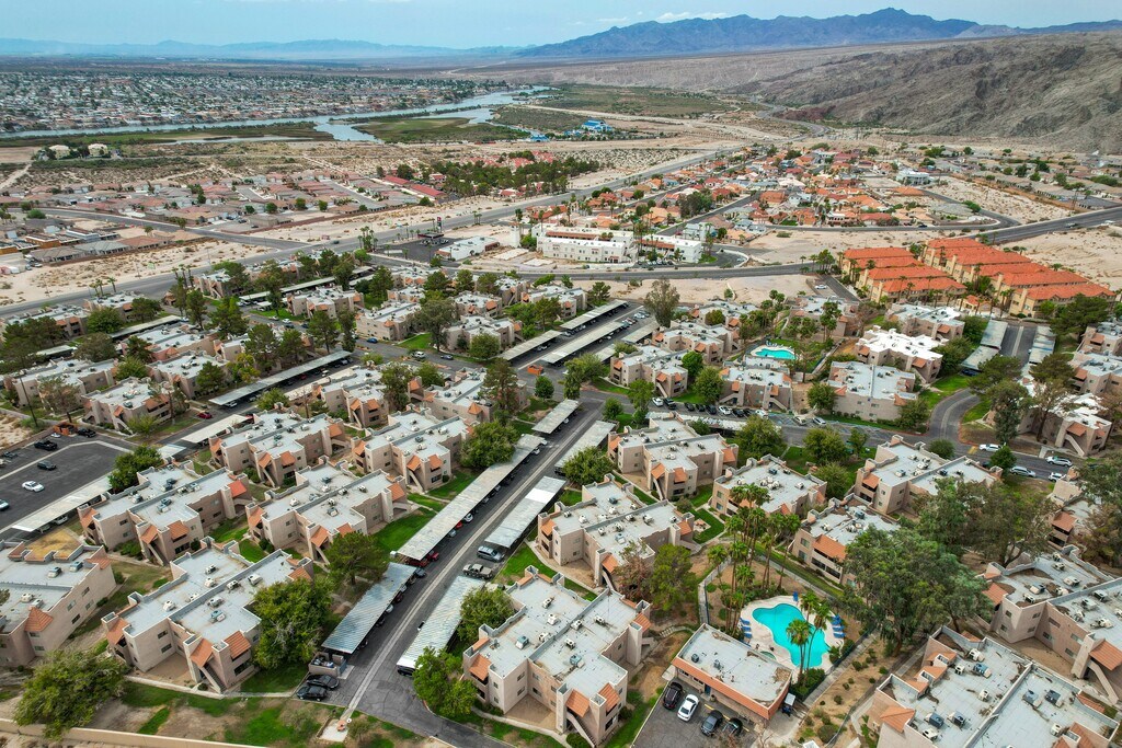 Desert Bay Apartments in Laughlin, NV