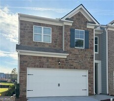 2223 Blue Monarch Dr in Buford, GA - Building Photo