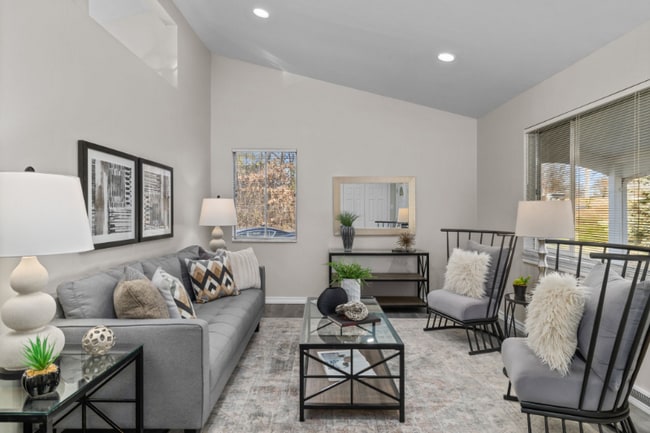 401 S Ballas Rd in Kirkwood, MO - Building Photo - Building Photo