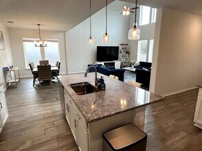 756 Cherrystone Loop in Buda, TX - Building Photo - Building Photo