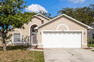 466 Valencia Pl Cir in Orlando, FL - Building Photo