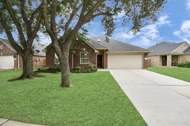 1603 Martin Lake Dr