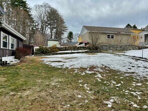 5 Lynn St in Lewiston, ME - Foto de edificio - Building Photo