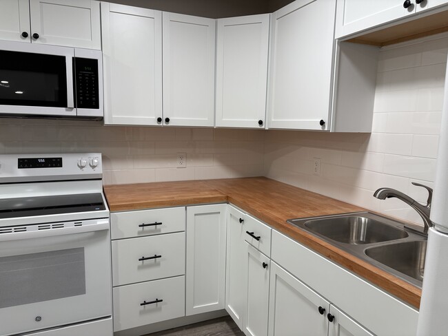 1809 Sawmill Pl in Mansfield, OH - Building Photo - Building Photo