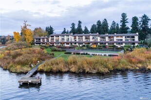 16929 Inglewood Rd NE in Kenmore, WA - Building Photo