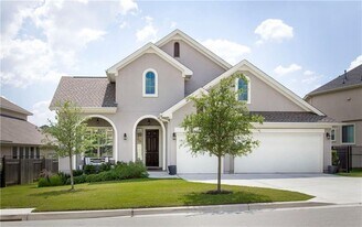 4100 Vinalopo Dr in Austin, TX - Building Photo