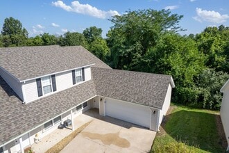 1704-1706-1706 Juniper Dr in Columbia, MO - Building Photo - Building Photo