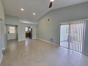 20004 Chalkleaf Ct in Port Charlotte, FL - Building Photo - Building Photo