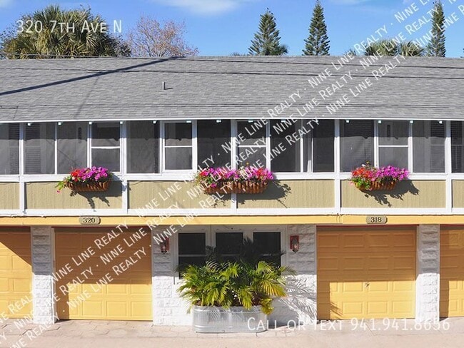 property at 320 7th Ave N