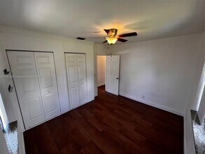 2443 Rodman St in Hollywood, FL - Building Photo - Building Photo