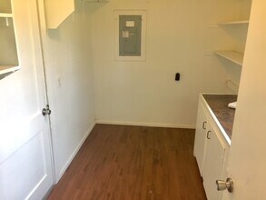 116 Forest Oaks Ln in Lake Jackson, TX - Building Photo - Building Photo