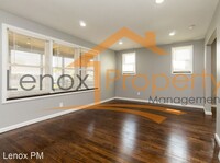 24283 Lexington Ave photo'