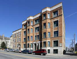 The Montecristo Apartments