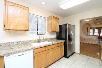 602 N Cobblestone St in Gilbert, AZ - Building Photo - Building Photo