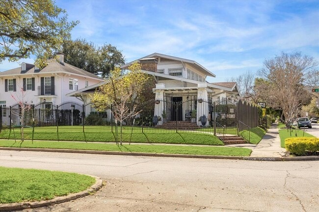 property at 3702 Audubon Pl