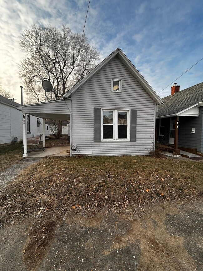 property at 706 Cedar St