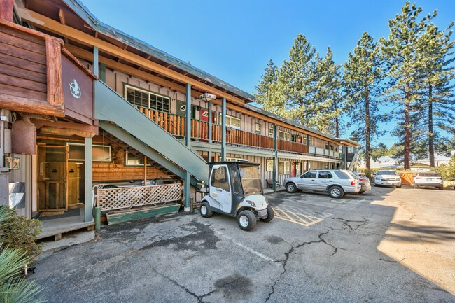 Monte Verdi Apartments in South Lake Tahoe, CA - Building Photo - Building Photo