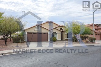 3905 W Escuda Dr in Glendale, AZ - Building Photo - Building Photo