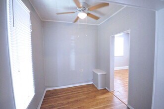 57 McMillen Ave in Columbus, OH - Foto de edificio - Building Photo