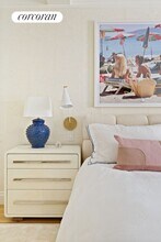 28 E 10th St in New York, NY - Building Photo - Building Photo