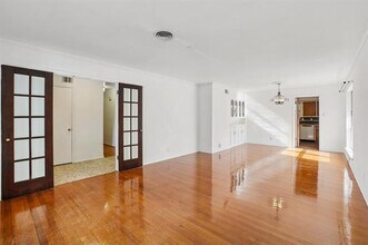 7030 Wakefield St in Dallas, TX - Building Photo - Building Photo