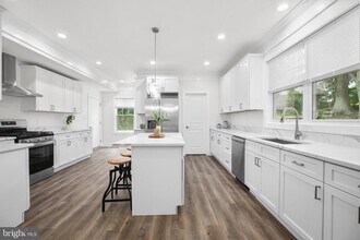 10302 Laurel Ridge Way in Fredericksburg, VA - Building Photo - Building Photo